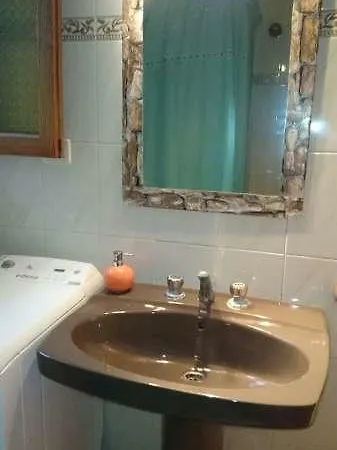 Berzola Apartment *