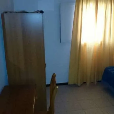 Berzola Apartment *